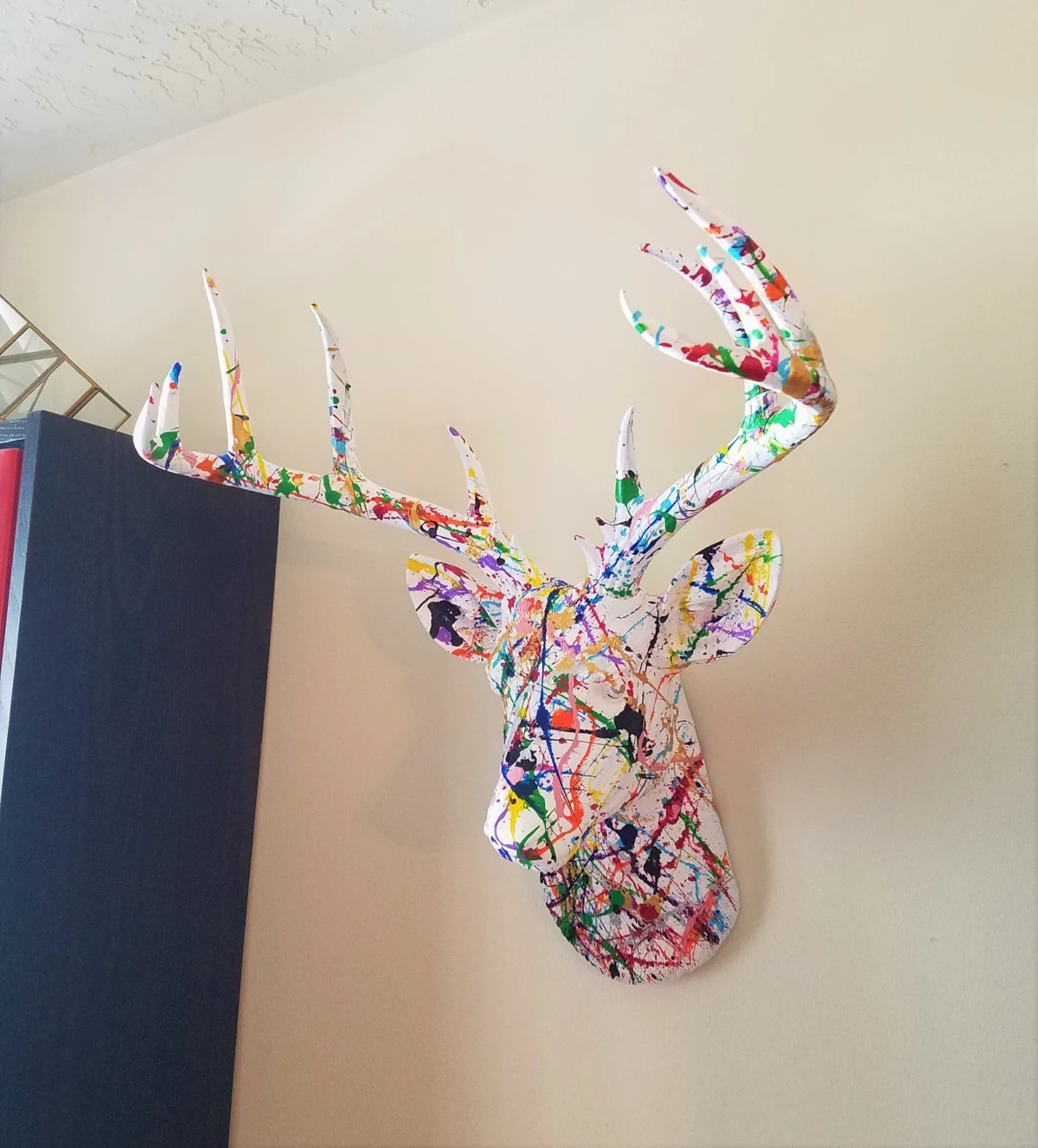 Soyut Ekspresyonist Geyik Başı